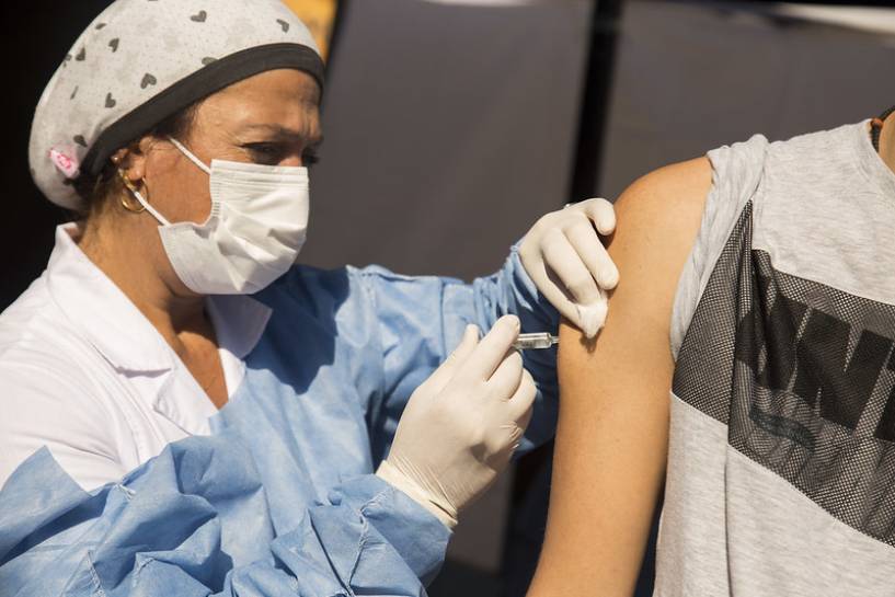 San Isidro: comienza la campaña de vacunación antigripal