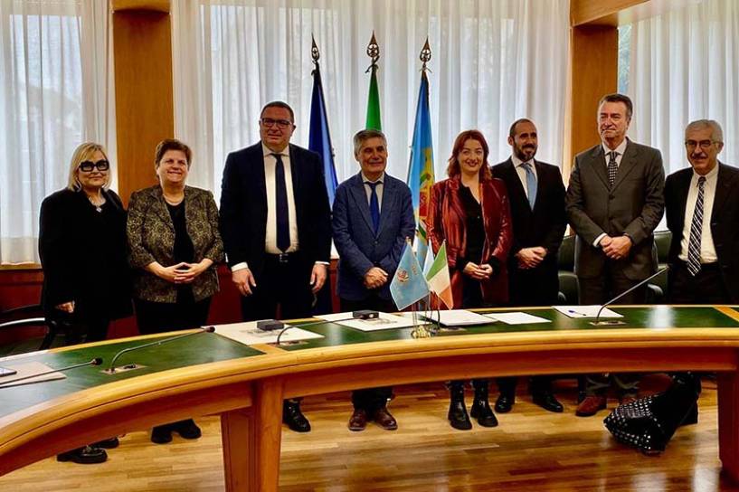 La Defensoría del Pueblo estrecha vínculos con Italia para la defensa y la promoción de derechos