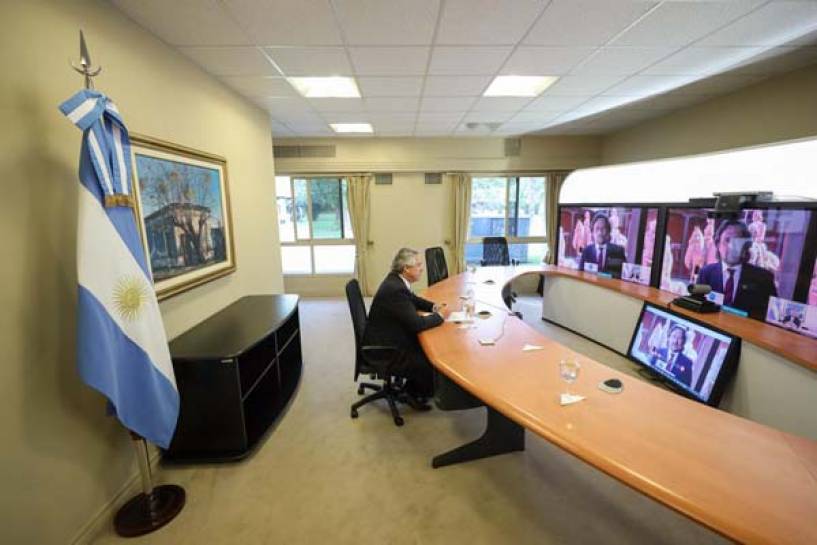 El Presidente saludó por videoconferencia al gobernador de Salta en el aniversario de la muerte de Güemes