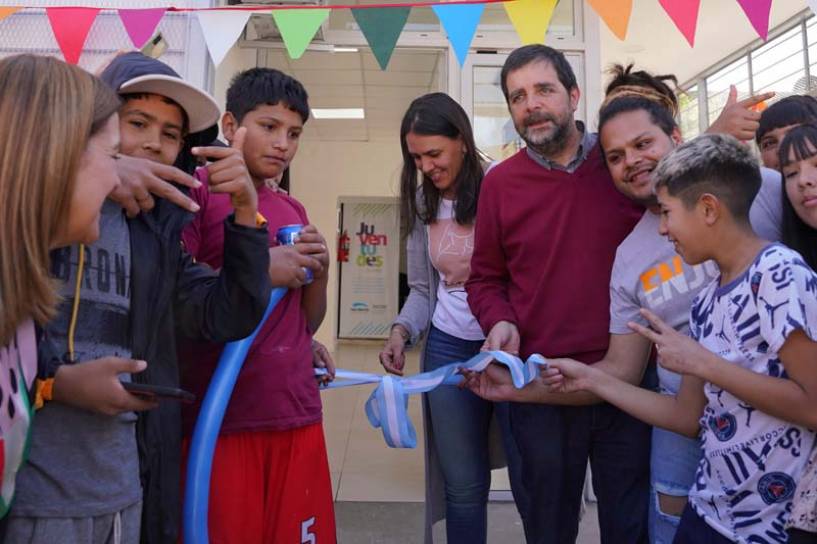 Fernando Moreira inauguró el Centro Juvenil de Carcova