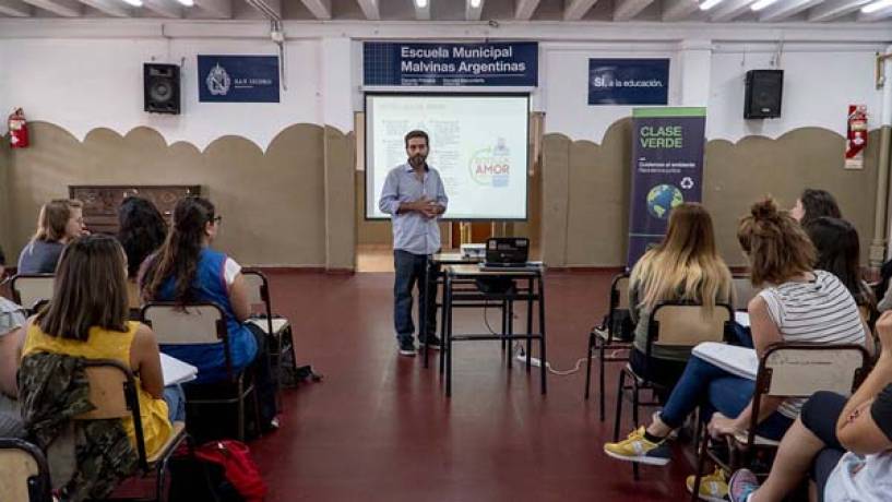 Más de mil alumnos participaron en forma virtual de talleres ambientales