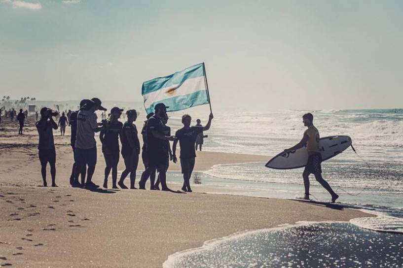 El team argentino sigue compitiendo en el ISA World Surfing Games 2022