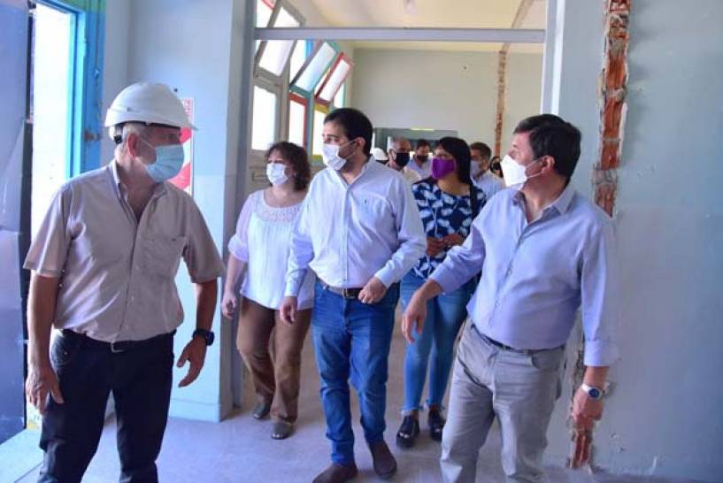 Fernando Moreira y Arroyo visitaron las obras en el Centro Infantil Loyola
