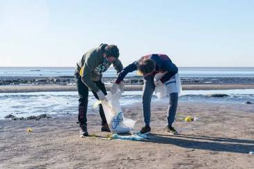 Se realizó una nueva jornada de limpieza en la costa de San Isidro