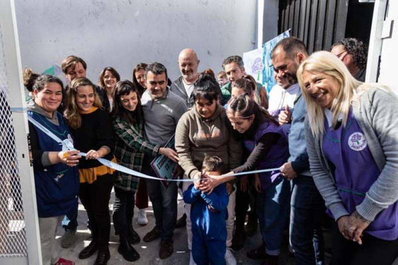 Se inauguró el Jardín Comunitario Jacarandá