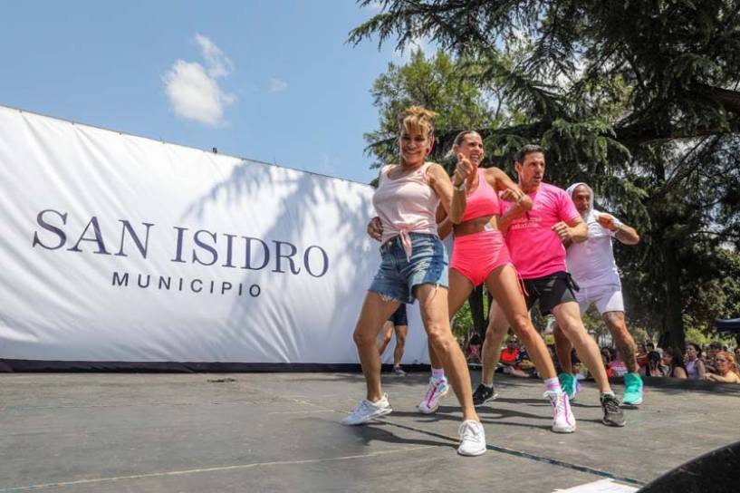San Isidro: Más de 20 mil personas participaron en octubre de los programas gratuitos que brindó el municipio