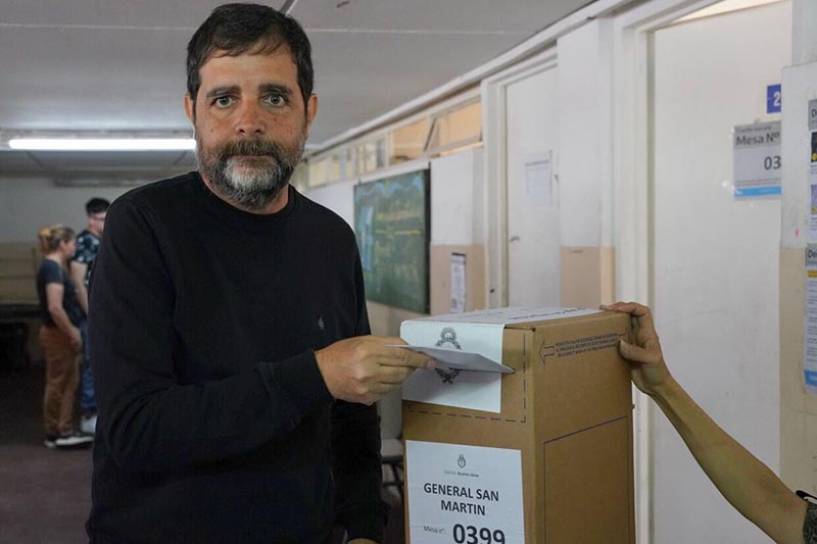 Fernando Moreira: “Tenemos que poner en valor el hecho de votar a 40 años de la vuelta a la democracia”