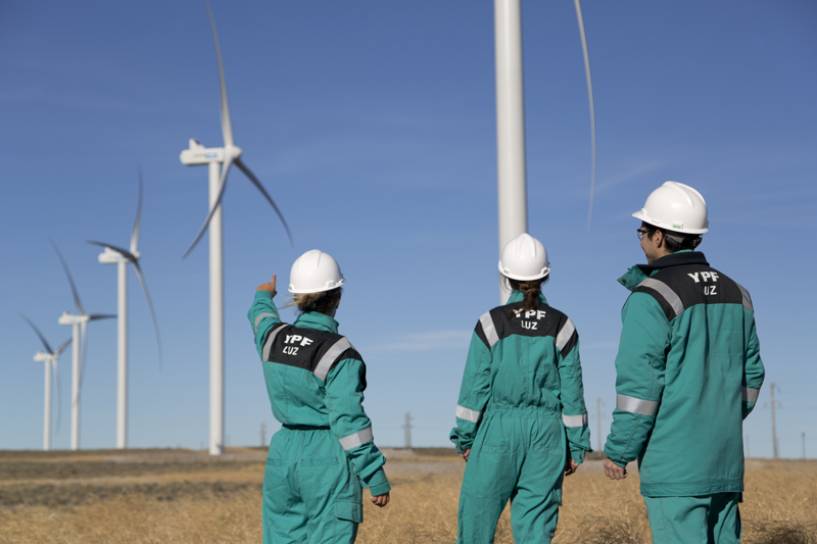YPF Luz continúa creciendo en energías renovables: con una inversión de más de 260 MMUSD construirá su cuarto parque eólico en Córdoba