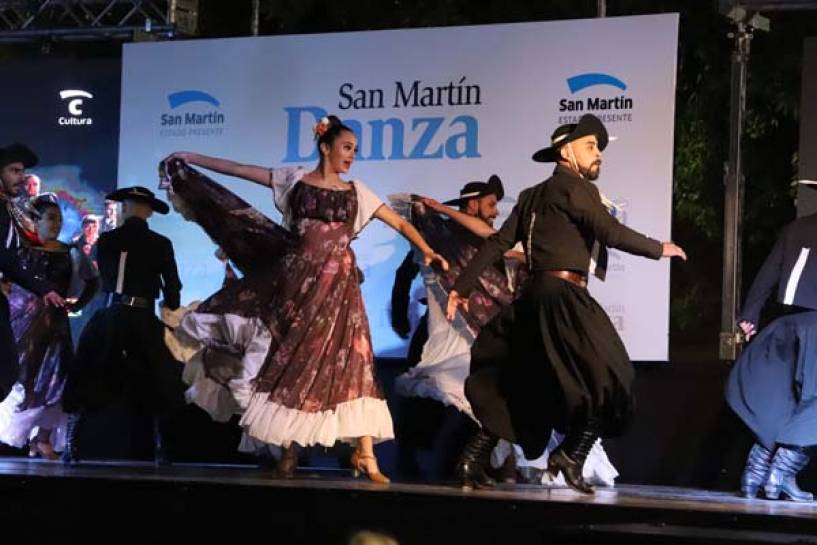Con un gran festival, comenzó el Mes de la Danza en San Martín