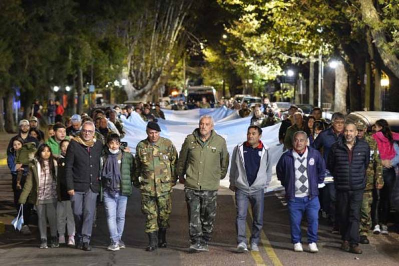 Julio Zamora: “El ejemplo pacífico que dimos en Tigre debe marcar el camino para poner a las Islas Malvinas dentro de la soberanía Argentina”