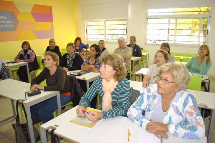 La UNSAdA abre nuevos cursos y talleres para todas las edades en Baradero