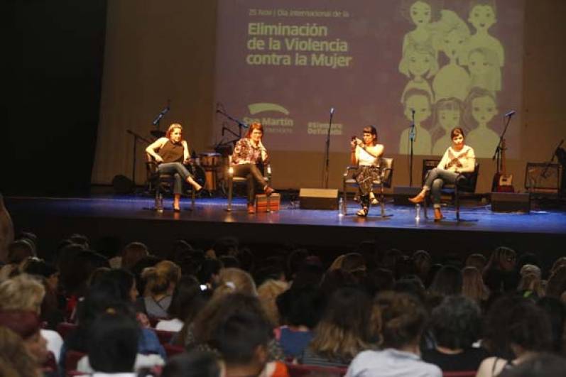 En San Martín, referentes y especialistas disertaron sobre violencia de género