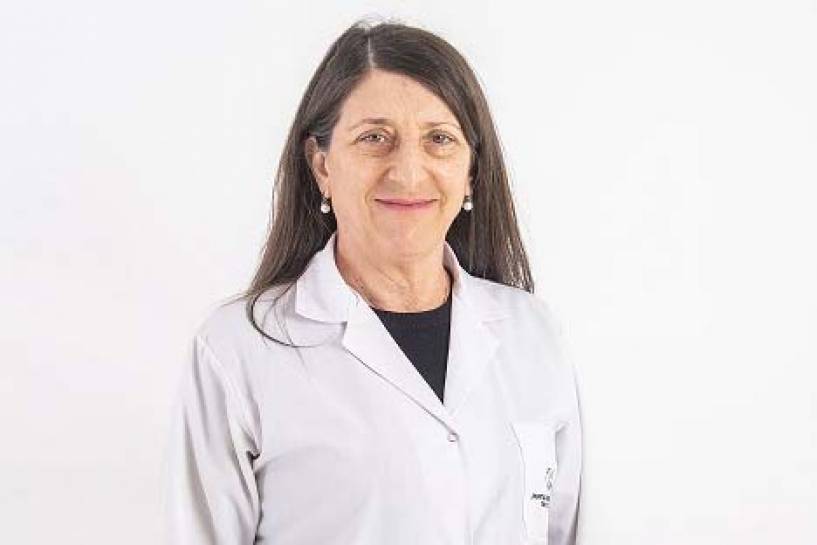 “Debemos estar vacunados para enfrentar en cuatro semanas la variante DELTA” dijo Analia Vélez