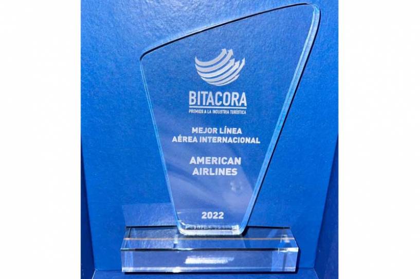 American Airlines reconocida con el Premio de Oro por Bitácora