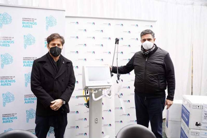 Jorge Macri recibió a Axel Kicillof en Vicente López para la entrega de 5 respiradores