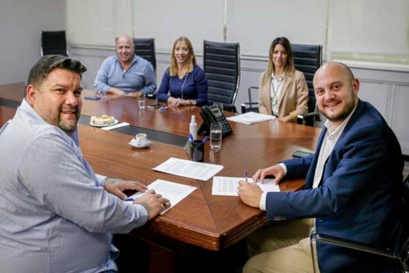El Gobierno de la Ciudad y la Federación Argentina Unión del Personal de Panaderías y Afines firman un Convenio para mejorar las condiciones laborales de los trabajadores