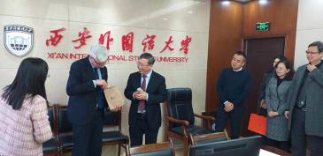 El decano de Ingeniería de la UNLP visitó una importante Universidad en China