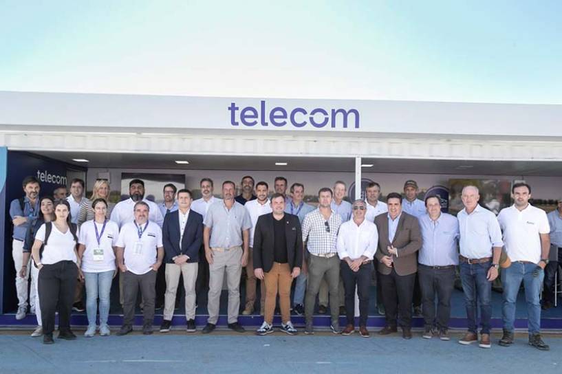 Telecom y AGCO se unen en el primer proyecto clúster de conectividad rural continua en la provincia de Bs. As.
