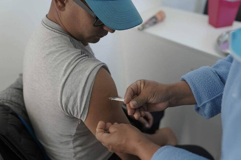 ACUMAR comenzó la campaña de vacunación a cooperativas de limpieza