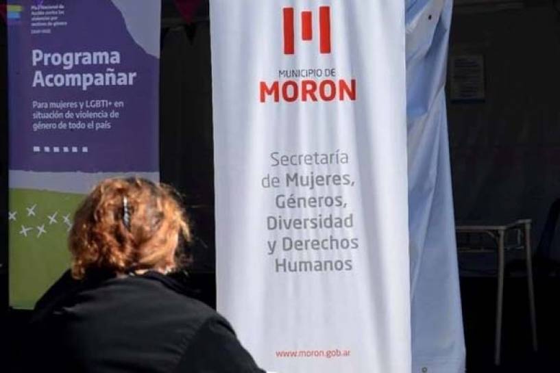 700 mujeres de Morón comenzaron a recibir la asistencia del programa Acompañar