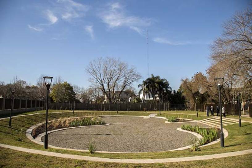 San Isidro: Nueva plaza que funciona como reservorio en Beccar