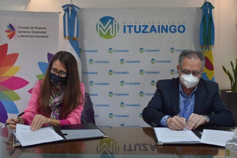 Gómez Alcorta firmó un convenio con Descalzo
