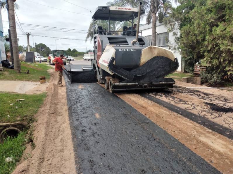 La Municipalidad de Escobar intensifica las obras de bacheo y pavimentación de calles en Loma Verde, Ingeniero Maschwitz, Maquinista Savio, Belén de Escobar y Matheu