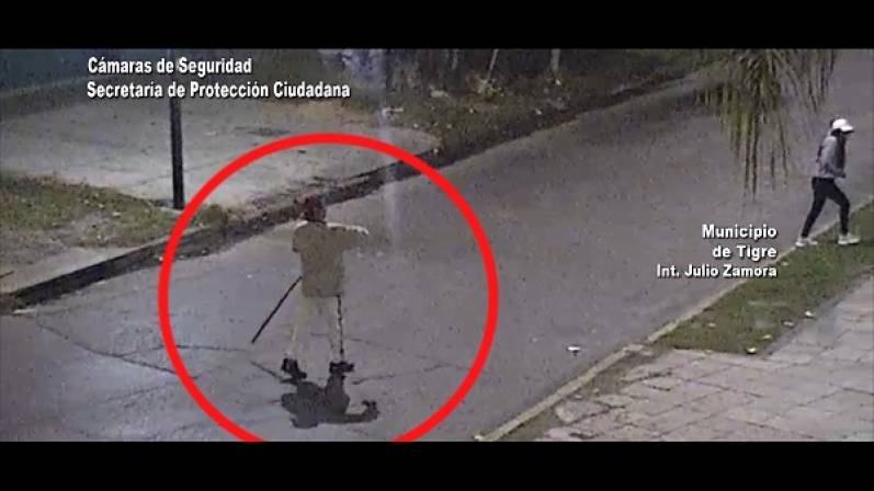 Las cámaras lo filmaron mientras vendía estupefacientes: intentó escapar a pie pero el COT lo detuvo
