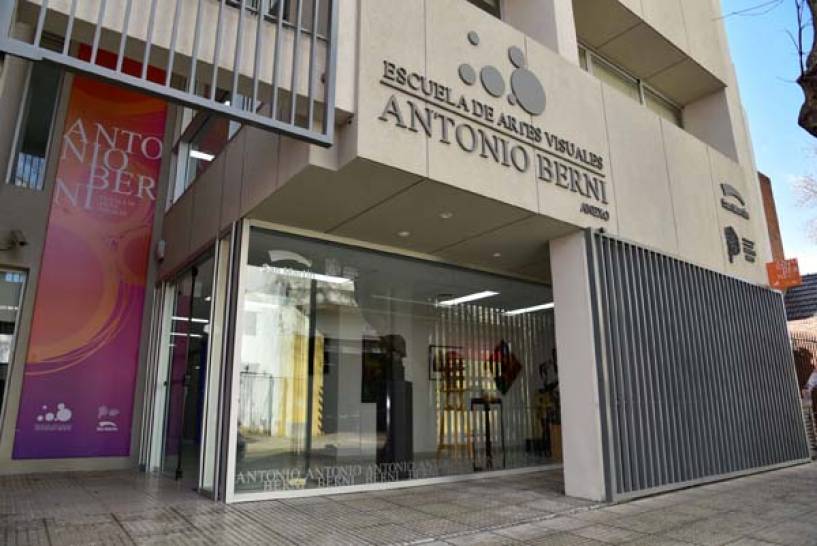 Moreira, Sileoni y Katopodis inauguraron el nuevo edificio de la Escuela de Artes Visuales Antonio Berni