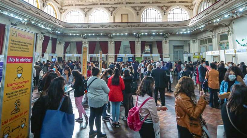 La Ciudad presenta Expo Empleo Barrial exclusiva para estudiantes universitarios