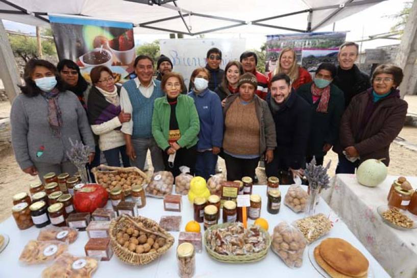 Kellogg impulsa la producción de dulces artesanales de la comunidad de El Pichao