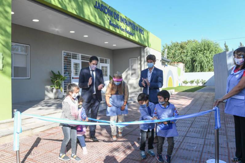 Juan Andreotti y Nicolás Trotta inauguraron el nuevo Jardín Nº 902 que se construyó con fondos municipales