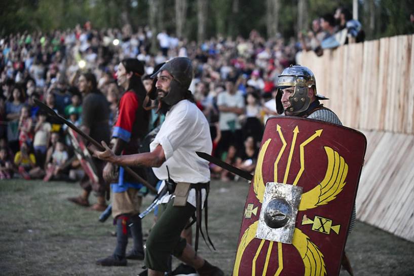 Pasó el 1er día del “Festival Medieval 2024” en Malvinas Argentinas