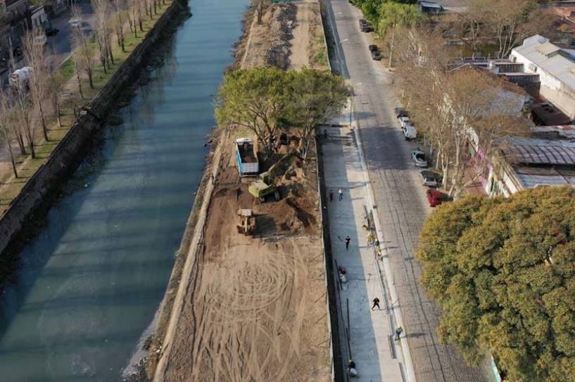 Juan Andreotti recorrió el avance de la renovación de la zona del Canal