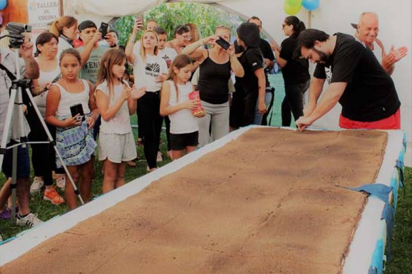 Tapalqué celebra la  Fiesta de la Torta Negra