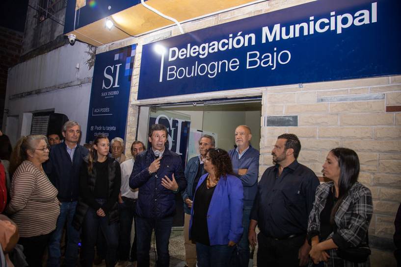 Posse inauguró una nueva Delegación Municipal en Bajo Boulogne