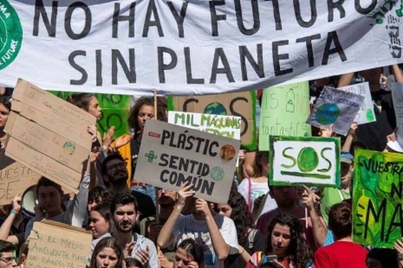 Protesta en favor de la protección del clima - crédito Raúl Caro 