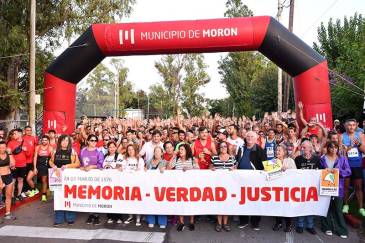 Miles de personas en la conmemoración por el Día Nacional de la Memoria por la Verdad y la Justicia en Morón