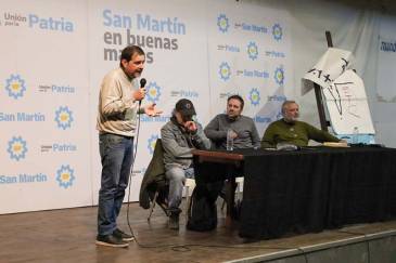 Fernando Moreira participó de un plenario con la juventud peronista de San Martín y Pedro Saborido
