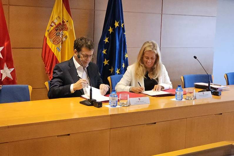La Ciudad firma un acuerdo de colaboración con la Comunidad de Madrid para atraer inversiones y potenciar la internacionalización