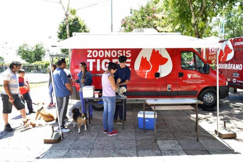 El móvil de Zoonosis Tigre comienza el año recorriendo diversas localidades de la ciudad