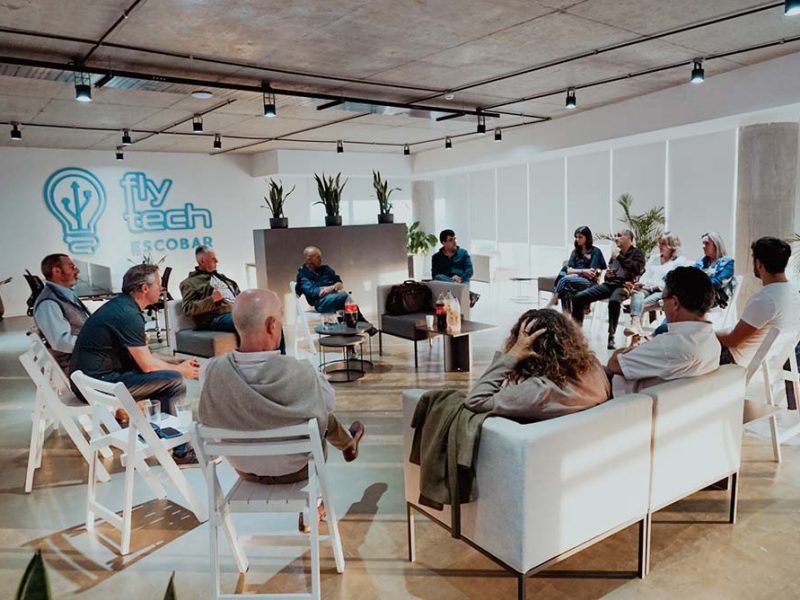 El Polo FlyTech de Escobar incorpora al Instituto de Innovación Digital CiudadanIA