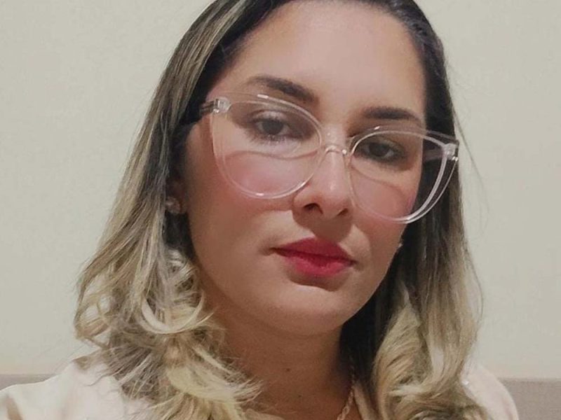 Mulher que brilha