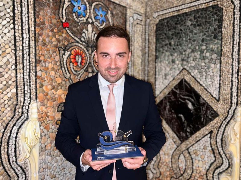 Nicola Liguori es reconocido en Miami con el Premio “Oscar Dei Porti” por su labor como puente cultural y empresarial entre EE.UU. e Italia