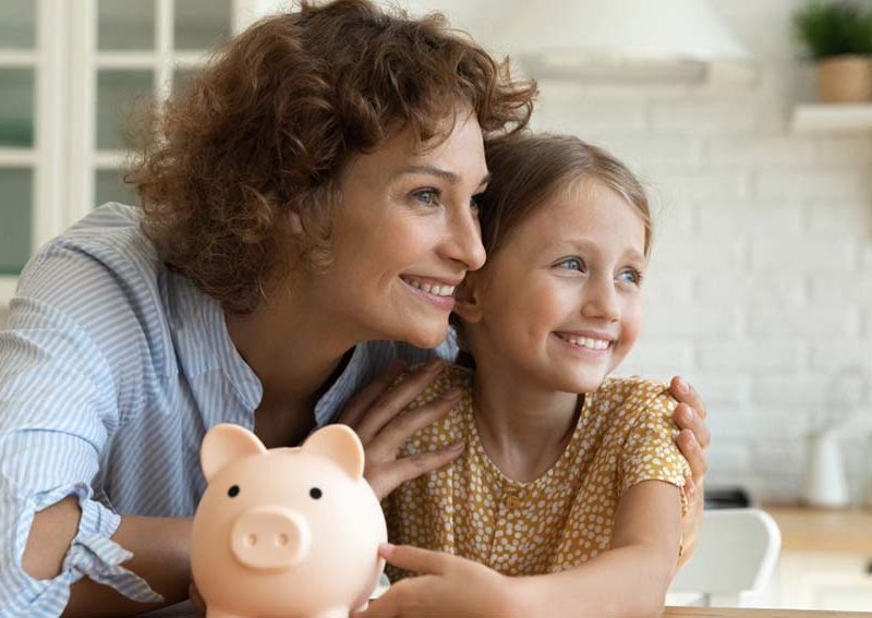 10 acciones clave para mejorar la salud financiera de mamá