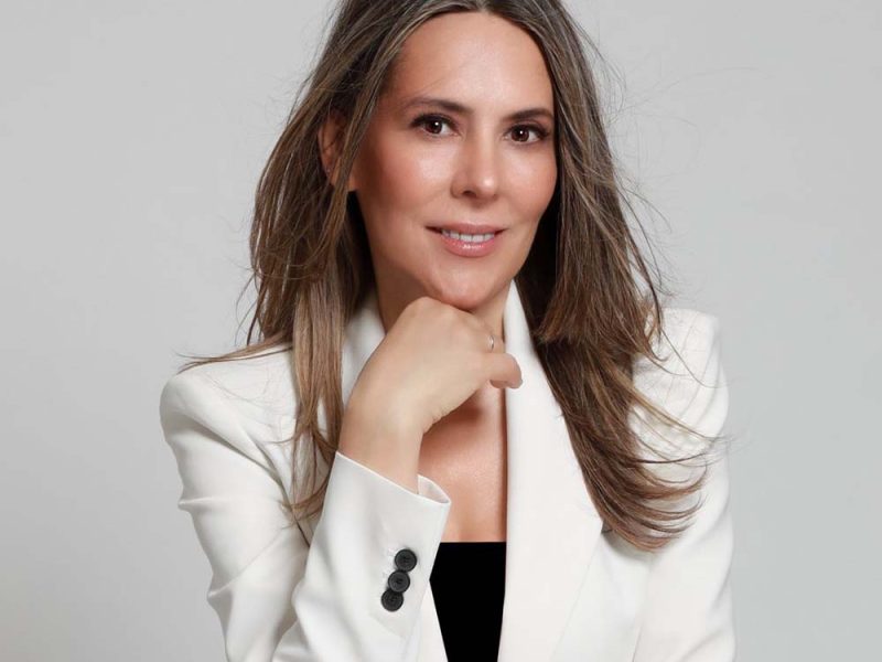 La psicóloga Silvia Olmedo tras el éxito de sus cursos presenciales, lanza su plataforma digital transformadora