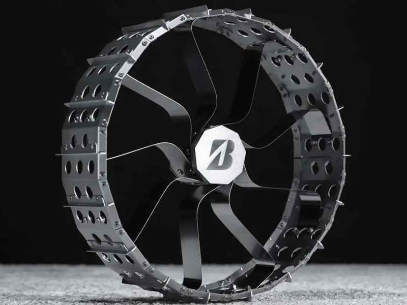 Tecnología lunar, impacto global: Bridgestone presentó nuevos neumáticos diseñados para el espacio