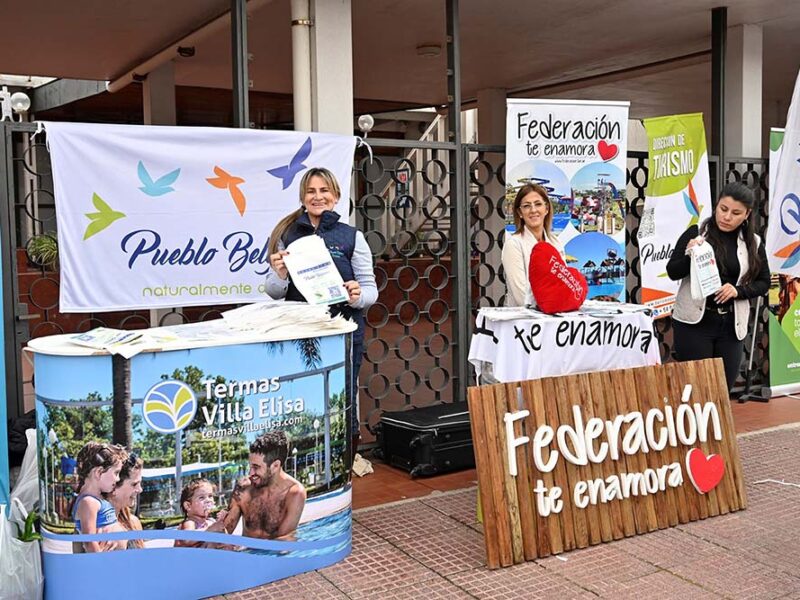 En el Puerto de Frutos, el Municipio de Tigre recibió stands de ciudades de Entre Ríos para promover sus destinos turísticos