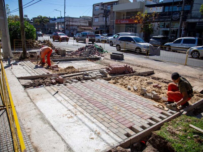 Avanzan los trabajos de transformación de las avenidas Fleming y Rolón en San Isidro