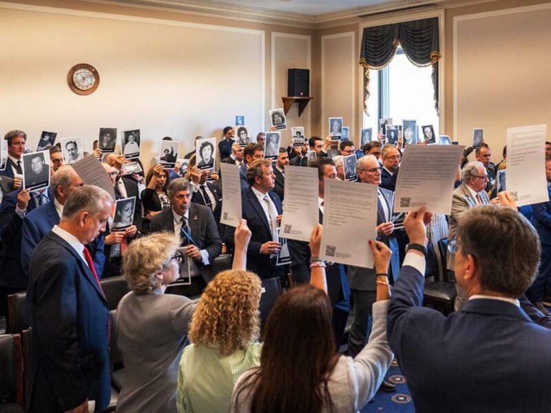 A 31 años del atentado, se rindió por primera vez un homenaje a las 85 víctimas, en el Congreso de los Estados Unidos